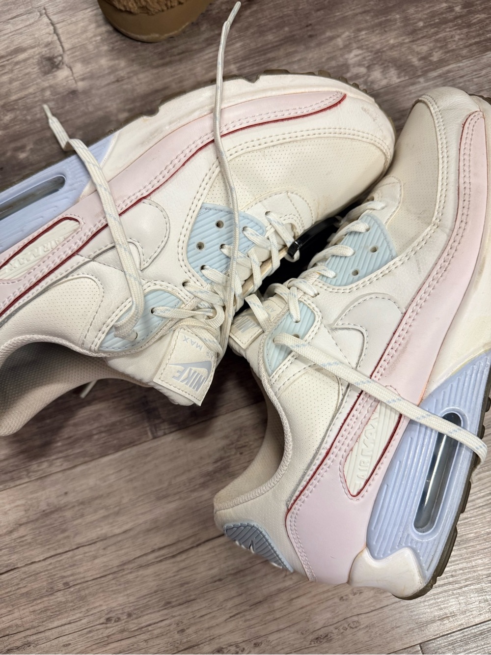 Nike m Air Max Low-Top Sneakers - Cream / Light Pink